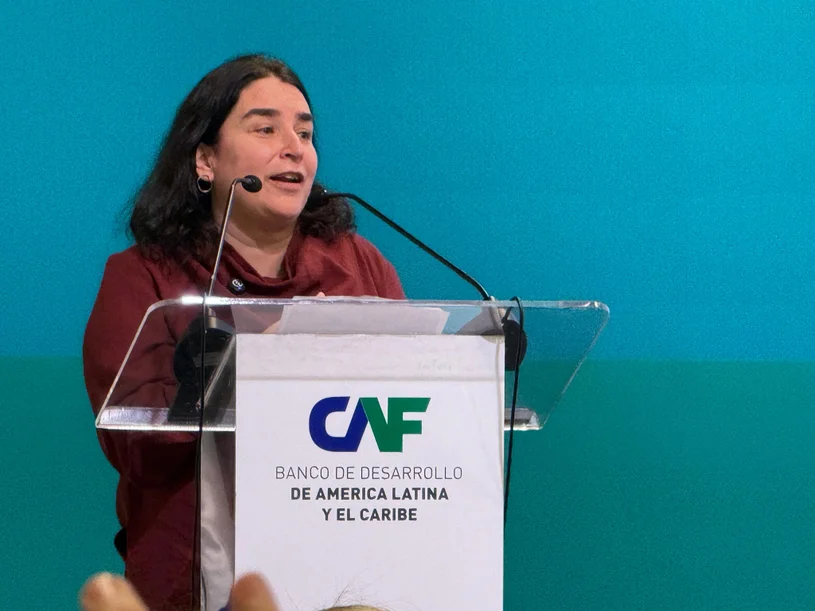 Verónica Amarantes CAF