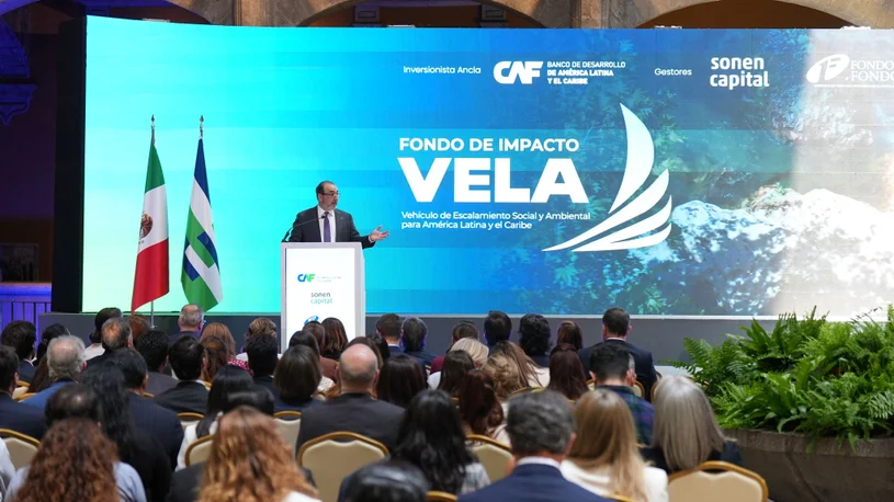 Lanzamiento Fondo Vela 6